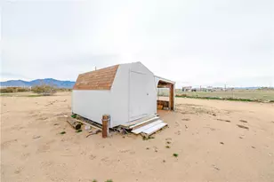 14948 N Canyon Dr, Dolan Springs, AZ 86441 - Photo 40