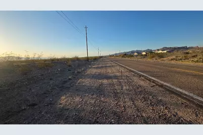 306-44-005A Estrella, Golden Valley, AZ 86413 - Photo 2