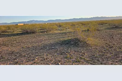 005B Estrella, Golden Valley, AZ 86413 - Photo 24