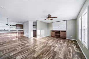 1291 E Vacation Dr, Mohave Valley, AZ 86440 - Photo 12