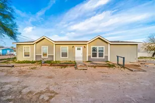 1291 E Vacation Dr, Mohave Valley, AZ 86440 - Photo 2