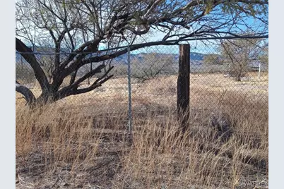 3836 W Third Ave., Yucca, AZ 86438 - Photo 12
