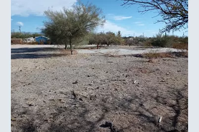 3836 W Third Ave., Yucca, AZ 86438 - Photo 8