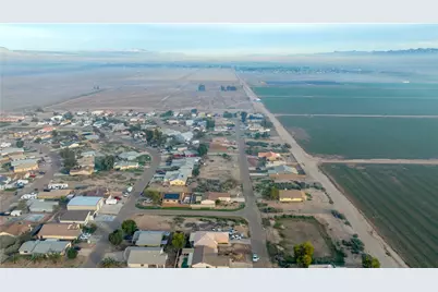 9857 S Arizona Drive, Mohave Valley, AZ 86440 - Photo 6