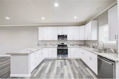 10185 S Jamaica Drive, Mohave Valley, AZ 86440 - Photo 12