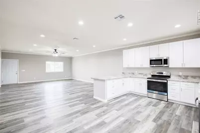 10185 S Jamaica Drive, Mohave Valley, AZ 86440 - Photo 14