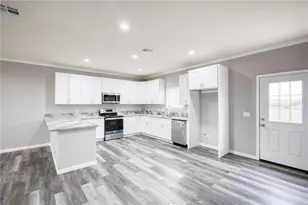 10185 S Jamaica Dr, Mohave Valley, AZ 86440 - Photo 20