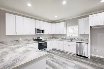 10185 S Jamaica Drive, Mohave Valley, AZ 86440 - Photo 18