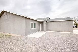 10185 S Jamaica Dr, Mohave Valley, AZ 86440 - Photo 8