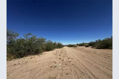 27415 N Pear Avenue, Meadview, AZ 86444 - Photo 4