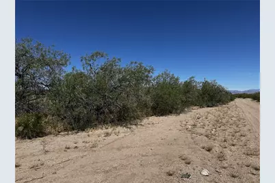 27415 N Pear Avenue, Meadview, AZ 86444 - Photo 6