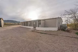 4275 W Abrigo Dr, Golden Valley, AZ 86413 - Photo 4