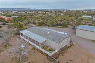 4275 W Abrigo Dr, Golden Valley, AZ 86413 - Photo 40