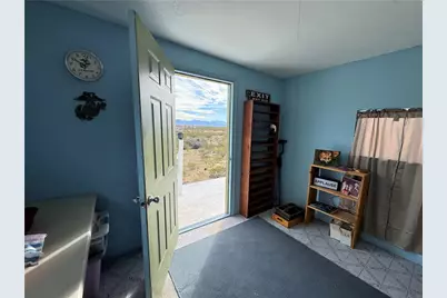 6766 N Stewart Mountain Road, Golden Valley, AZ 86413 - Photo 18