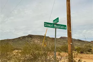 6766 N Stewart Mountain Rd, Golden Valley, AZ 86413 - Photo 30