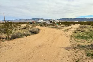 6766 N Stewart Mountain Rd, Golden Valley, AZ 86413 - Photo 2