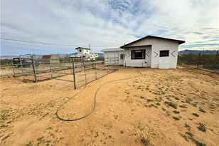 6766 N Stewart Mountain Rd, Golden Valley, AZ 86413 - Photo 22