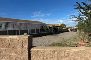 1795 Surf and Sand Dr, Bullhead City, AZ 86442 - Photo 26