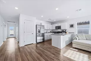 2431 Tapatio Dr, Bullhead City, AZ 86442 - Photo 8