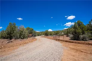 18205 E Globe Willow Dr, Kingman, AZ 86401 - Photo 26