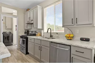 18205 E Globe Willow Drive, Kingman, AZ 86401 - Photo 6