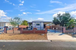 536 Palo Verde Dr, Bullhead City, AZ 86442 - Photo 2