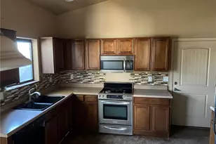 1711 Florence Ave, Kingman, AZ 86401 - Photo 10