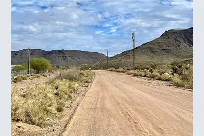 106B W Shipp Drive, Golden Valley, AZ 86413 - Photo 10