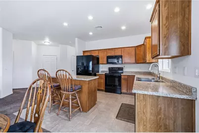 2741 Wilderness Lane, Bullhead City, AZ 86442 - Photo 8