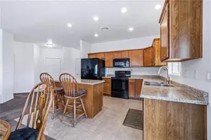 2741 Wilderness Ln, Bullhead City, AZ 86442 - Photo 8