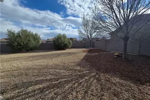 2452 Graystone Dr, Kingman, AZ 86409 - Photo 36