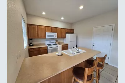 2452 Graystone Drive, Kingman, AZ 86409 - Photo 8