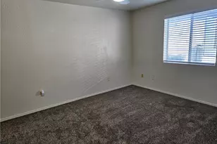 813 Gemstone Ave, Bullhead City, AZ 86442 - Photo 16