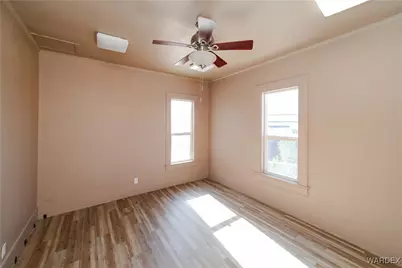 310 E Oak Street, Kingman, AZ 86401 - Photo 26