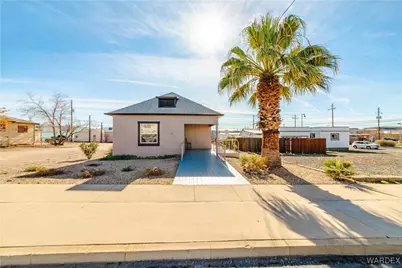 310 E Oak Street, Kingman, AZ 86401 - Photo 1