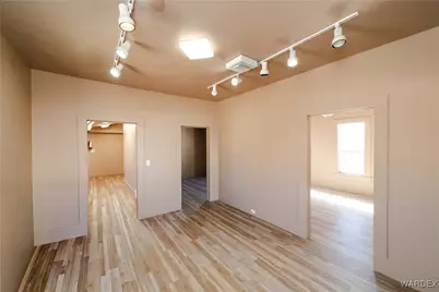 310 E Oak Street, Kingman, AZ 86401 - Photo 12