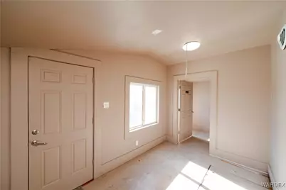 310 E Oak Street, Kingman, AZ 86401 - Photo 20