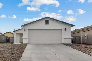 2744 Louise Ave, Kingman, AZ 86401 - Photo 1