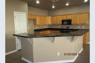 2057 Rex Allen, Kingman, AZ 86409 - Photo 4