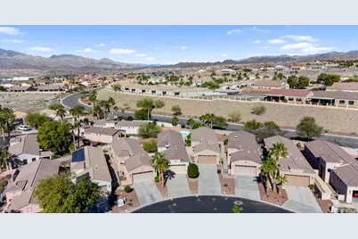 1081 Desert Marigold Circle, Bullhead City, AZ 86429 - Photo 4