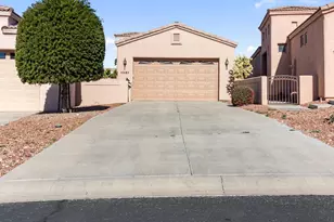 1081 Desert Marigold Cir, Bullhead City, AZ 86429 - Photo 1