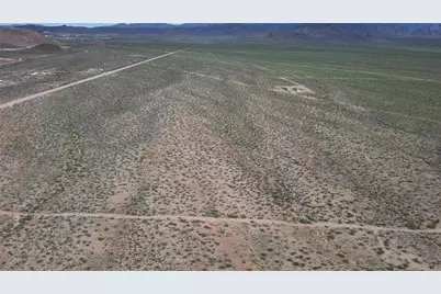 Lot 16 S1/2 S Tampico Road, Golden Valley, AZ 86413 - Photo 20