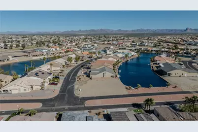 2140 E Via Del Aqua Cove, Fort Mohave, AZ 86426 - Photo 2