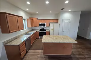 2861 E Estrella Vis, Kingman, AZ 86409 - Photo 10