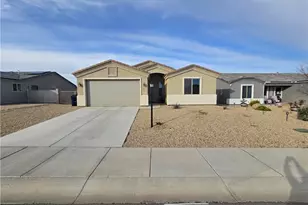 2861 E Estrella Vis, Kingman, AZ 86409 - Photo 1