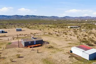 4310 N Canelo Rd, Golden Valley, AZ 86413 - Photo 36