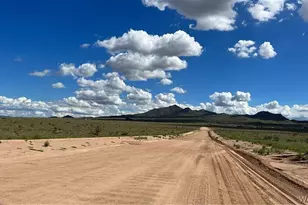 Parcel 334-07-031B, Kingman, AZ 86401 - Photo 1