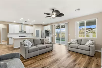 2875 Cactus Bloom Drive, Bullhead City, AZ 86429 - Photo 12