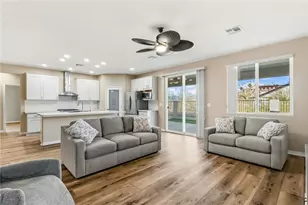 2875 Cactus Bloom Dr, Bullhead City, AZ 86429 - Photo 12