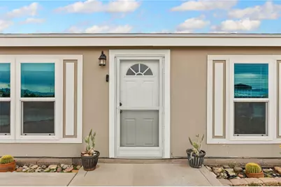 5504 S Topaz St Street, Fort Mohave, AZ 86426 - Photo 6